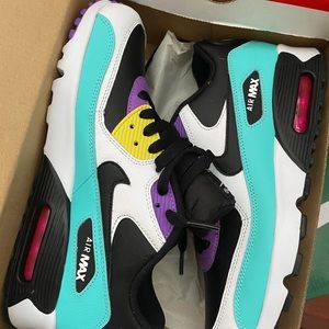 Nike Air Max 90 LTR (GS)-Black/White/BrightViolet
